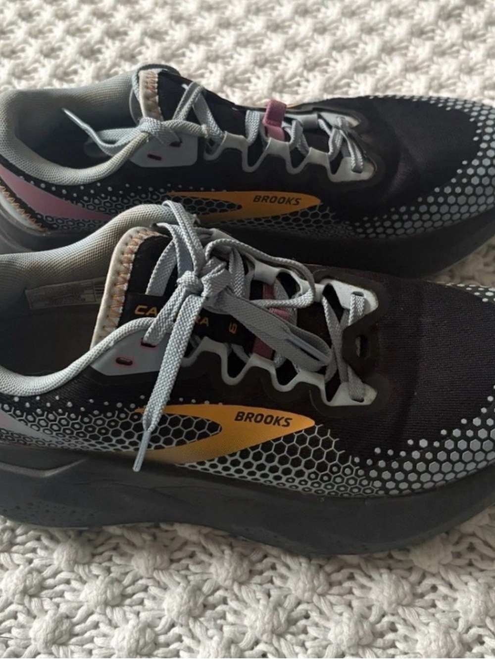 Brooks Caldera 6 Women's Size 9.5 Trail Running Shoes Black Blissful Blue EUC - Picture 4 of 9